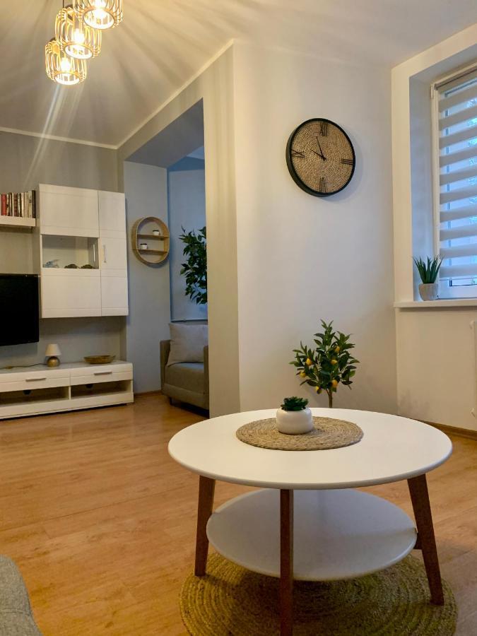 Apartament Joanna 2 Parter Blisko Prezero Gliwice Eksteriør bilde